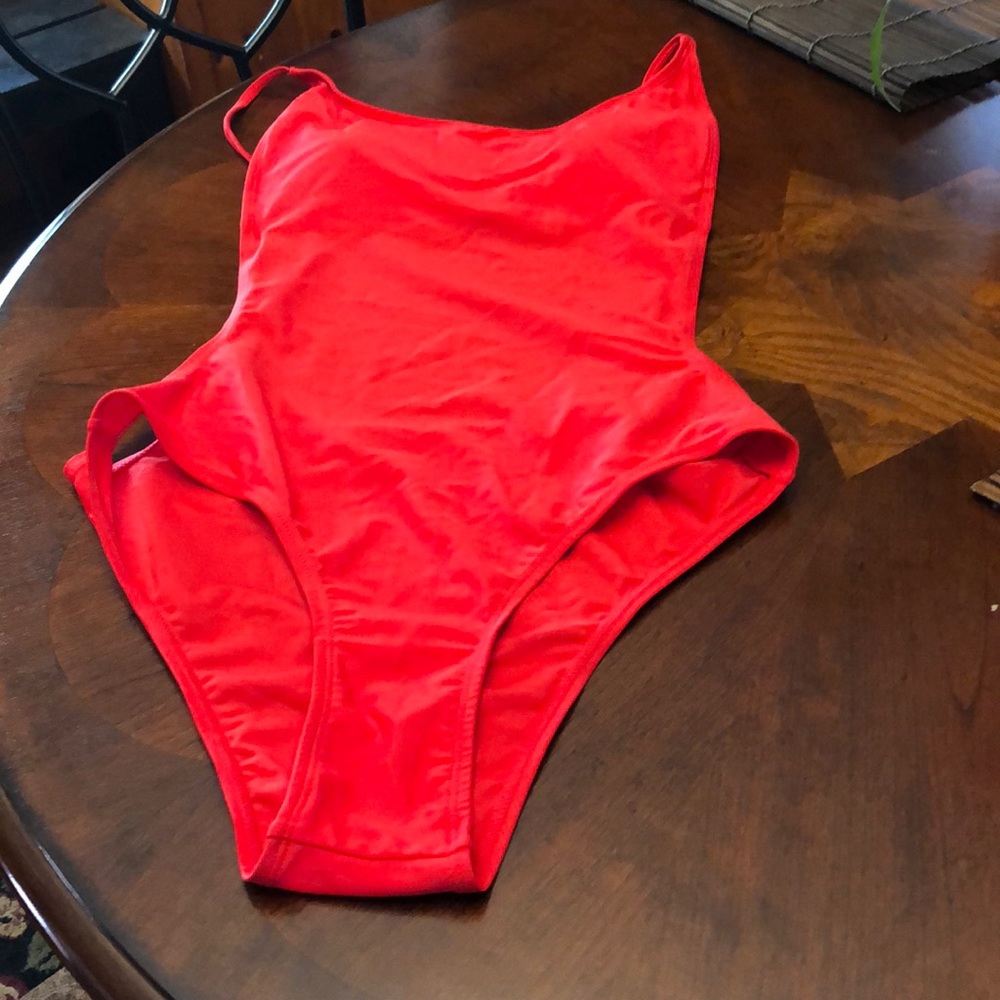 Swim suit